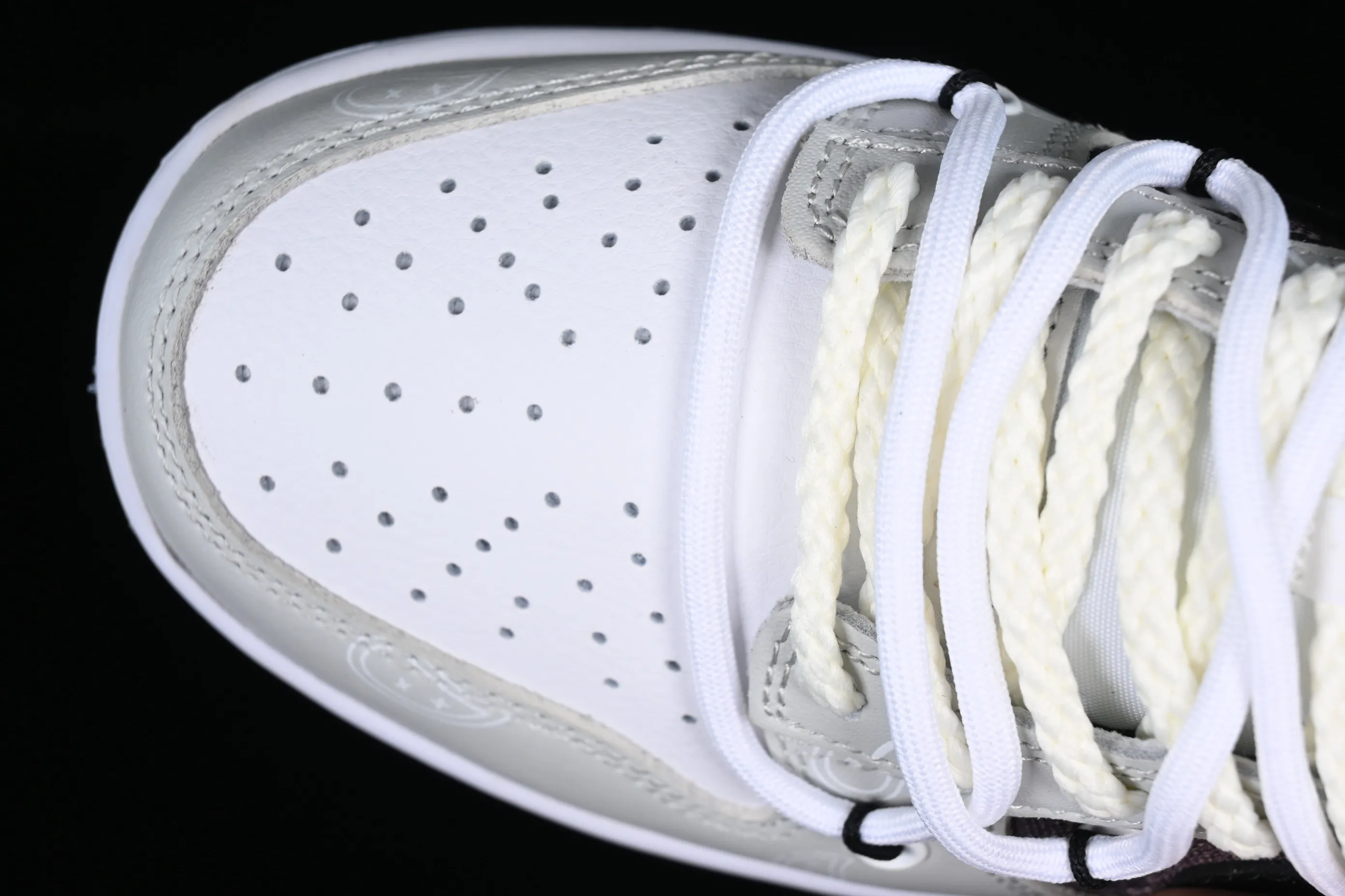All categories Nk SB Dunk series Nk SB Dunk Low low-top sneakers Nk Dunk Low Panda Prank-Love Cashew Flower SB strap casual sneakers DJ6188-002